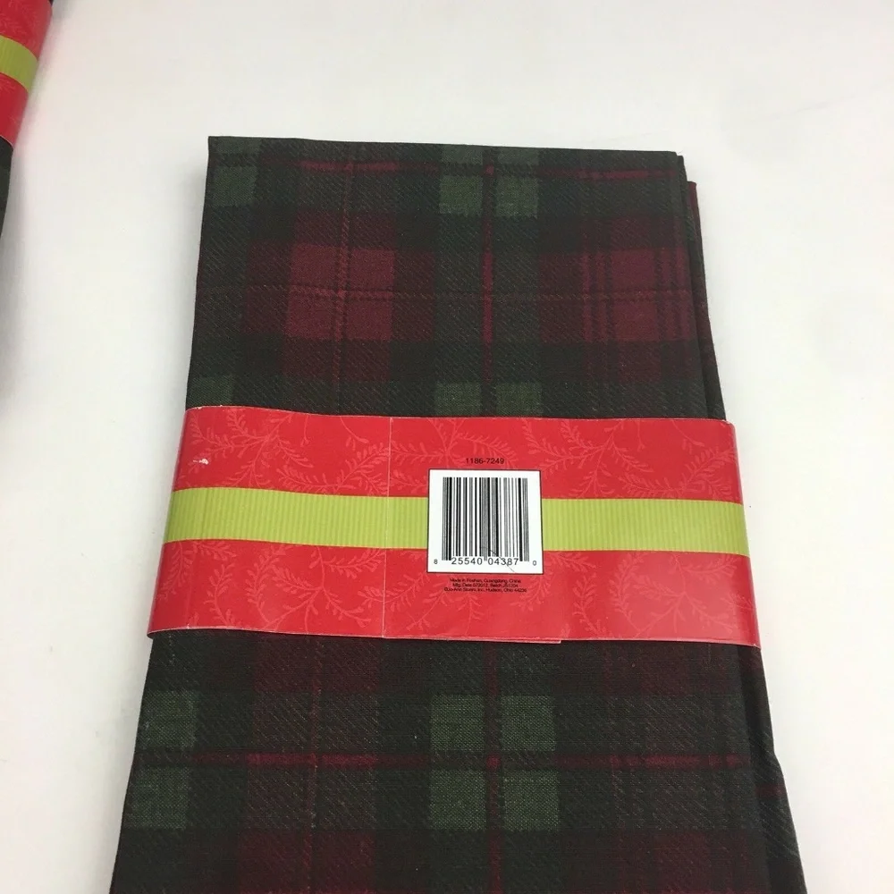 16 Plaid Red Green Holiday‎ Xmas Fabric Napkins